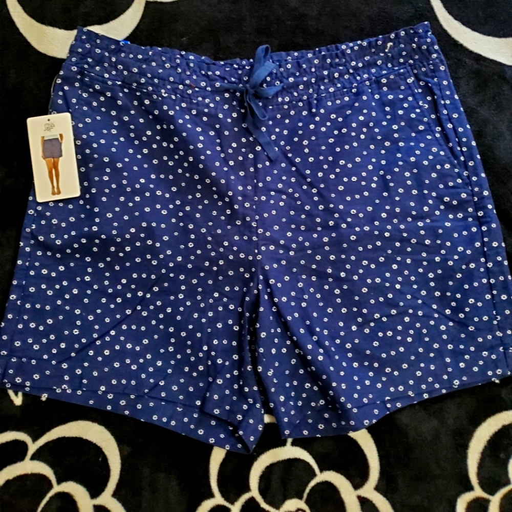 Blue Short with pockets